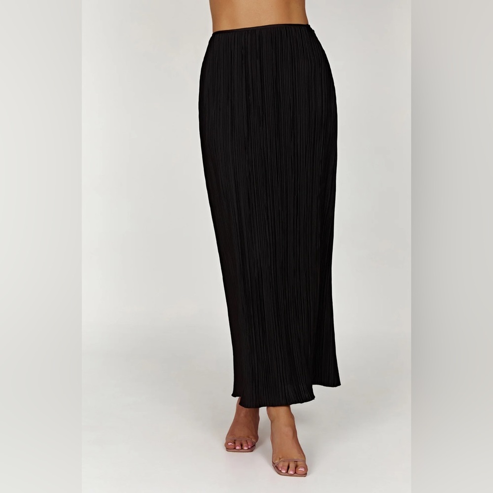NWT Meshki ELSIE Plisse Maxi Skirt Black small